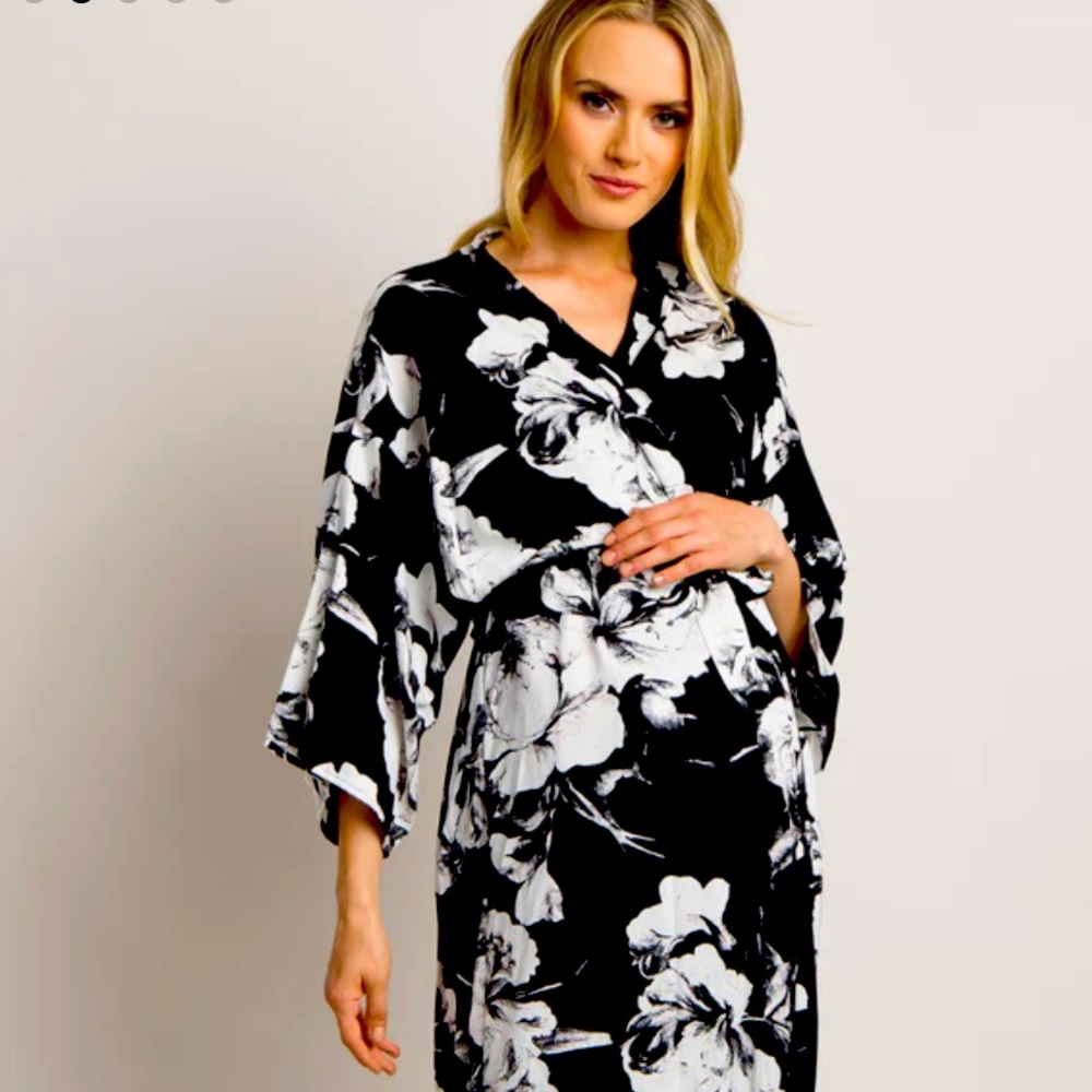 Pinkblush - Maternity - Long Labor/Delivery Robe - Black/White/Floral - Large